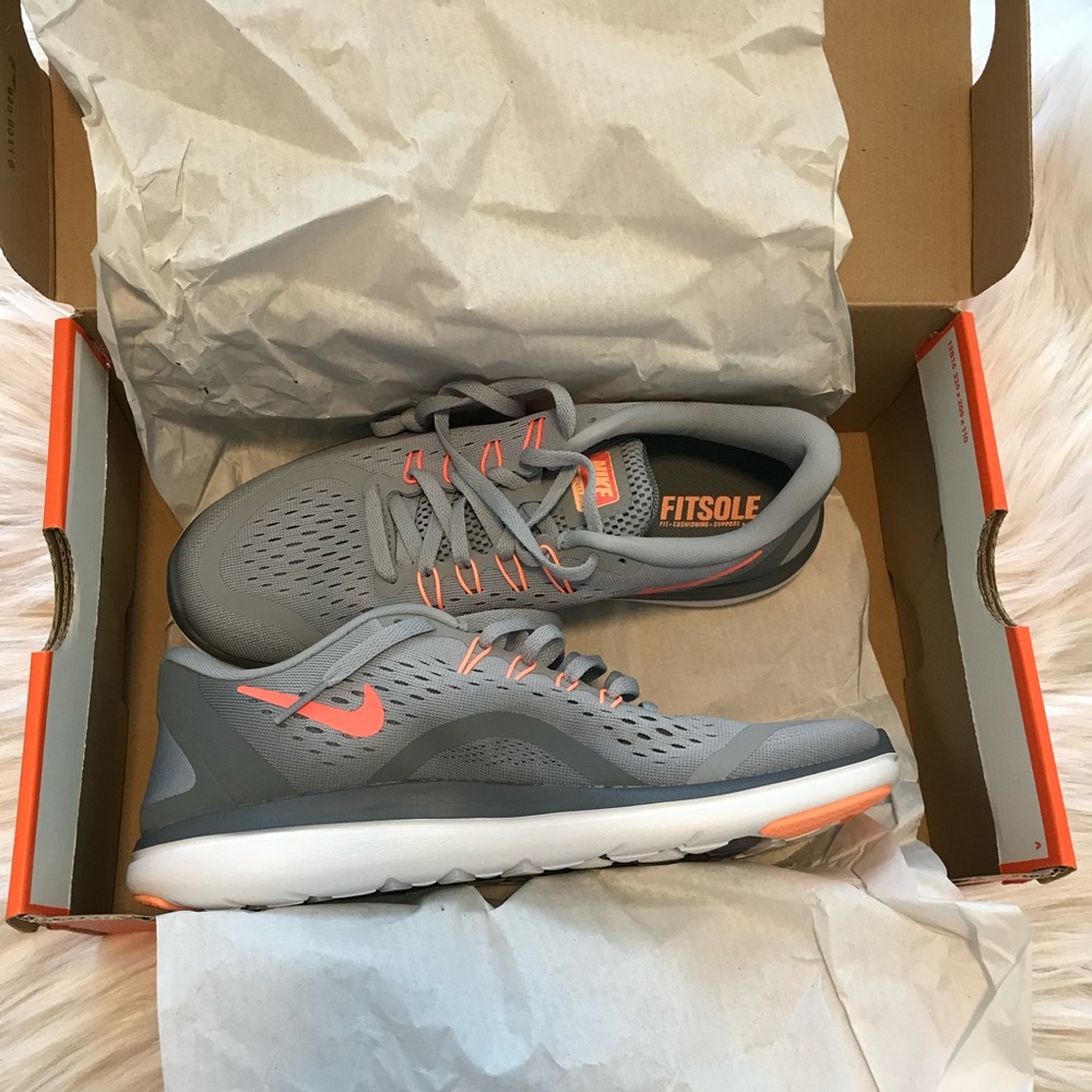 Flex Run  Nike Sneakers